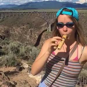 Meet your Posher, Sofia